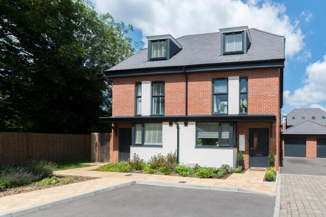 Greenfield Modern 3Br Home - Southcote Lane , Reading Exterior photo